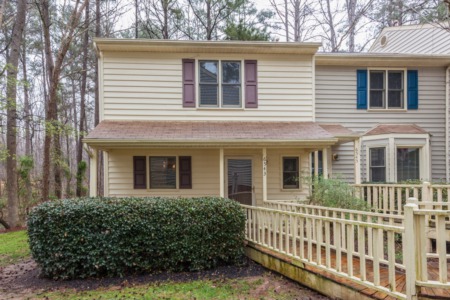 New Listing/Open House in Raleigh this Saturday from 12:00 to 2:00 pm!